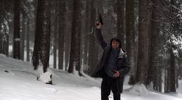 Кадр из фильма "Белый снег" - 1