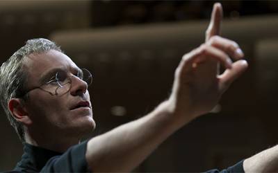 В кино на этой неделе: новый Джобс, Киану Ривз в беде и каннибалы