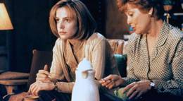 Кадр из фильма "Парни побоку" - 2