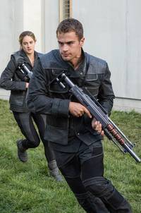 Кадр Дивергент