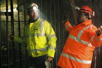 Кадр Медовый месячник