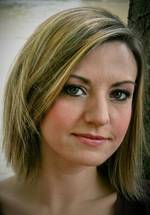 Мелли Бузер фото