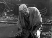 Кадр Я живу в страхе