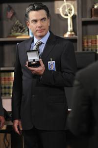 Кадр Тайные связи