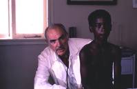 Кадр Хороший человек в Африке