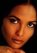 Лаура Гемсер фото