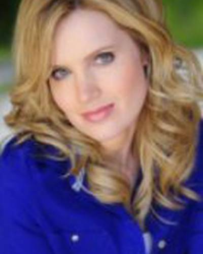 Laura Carlson фото