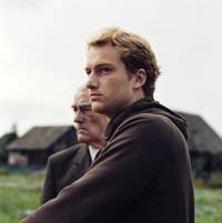 Кадр И вот пришли туристы