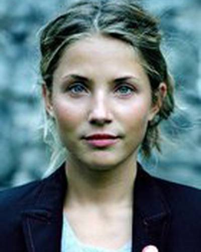 Тува Новотны фото