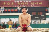 Кадр Силач-мадонна