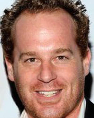 Адам Джеймс фото