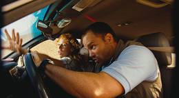 Кадр из фильма "Чужие" - 2