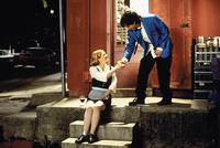 Кадр Певец на свадьбе