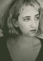 Chloe Traicos фото