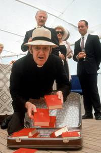 Кадр Детективы Агаты Кристи: Джентльмен в коричневом