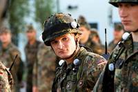 Кадр Теперь ты в армии