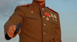 Кадр из фильма "Приказано уничтожить! Операция: «Китайская шкатулка»" - 1