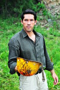 Кадр Легенды: Гробница дракона