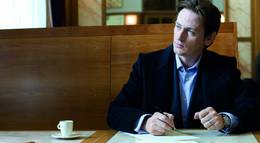 Кадр из фильма "Без улик" - 2