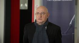 Кадр из фильма "Киллер поневоле" - 2