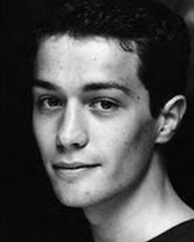 Кристиан Коулсон фото