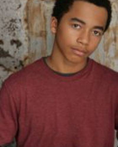 Рэймонд Александр Чэм мл. фото