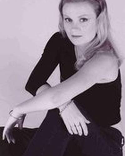 Брук Джонсон фото