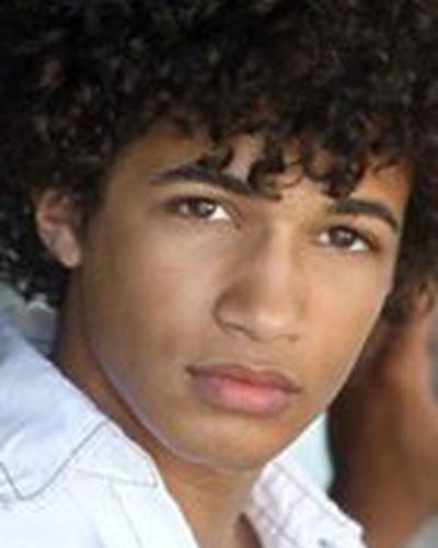 Джордан Фишер фото