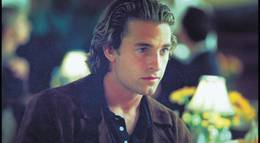 Кадр из фильма "Проклятый сезон" - 1