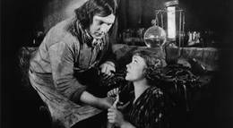 Кадр из фильма "Мужчина у дороги" - 1