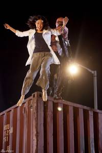 Кадр Город в осаде