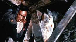 Кадр из фильма "Вид на убийство" - 2