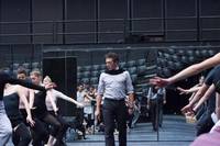 Кадр Чёрный лебедь