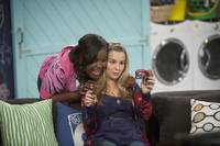 Кадр Держись, Чарли!