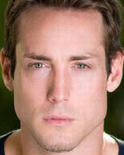 Джонни Стронг фото