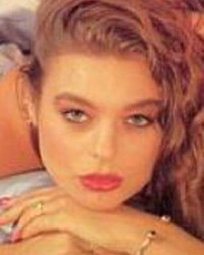 Зара Уайтс фото