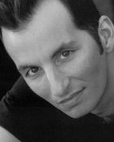 Луис Ванариа фото