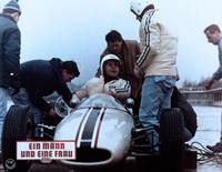 Кадр Мужчина и женщина