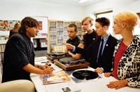 Кадр Растрать свою молодость