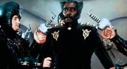 Кадр из фильма "Мама и папа, спасите мир!" - 2