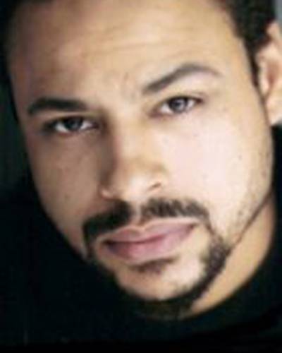 Кимани Рэй Смит фото