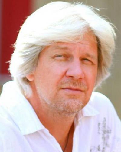 Александр Бубнов фото