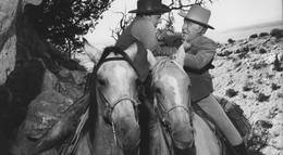 Кадр из фильма "Человек из Ларами" - 1