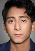 Тони Револори фото