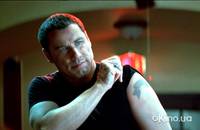 Кадр База «Клейтон»