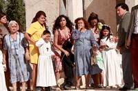 Кадр И куда мы теперь?