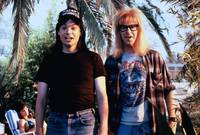 Кадр Мир Уэйна