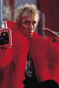 Кадр Никки, дьявол – младший