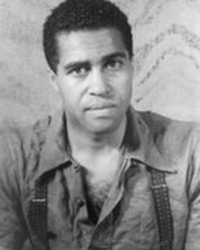 Роберт Эрл Джонс фото