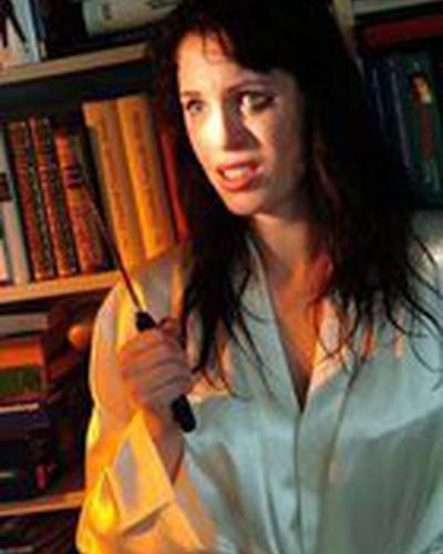 Эдриэнн МакКуин фото